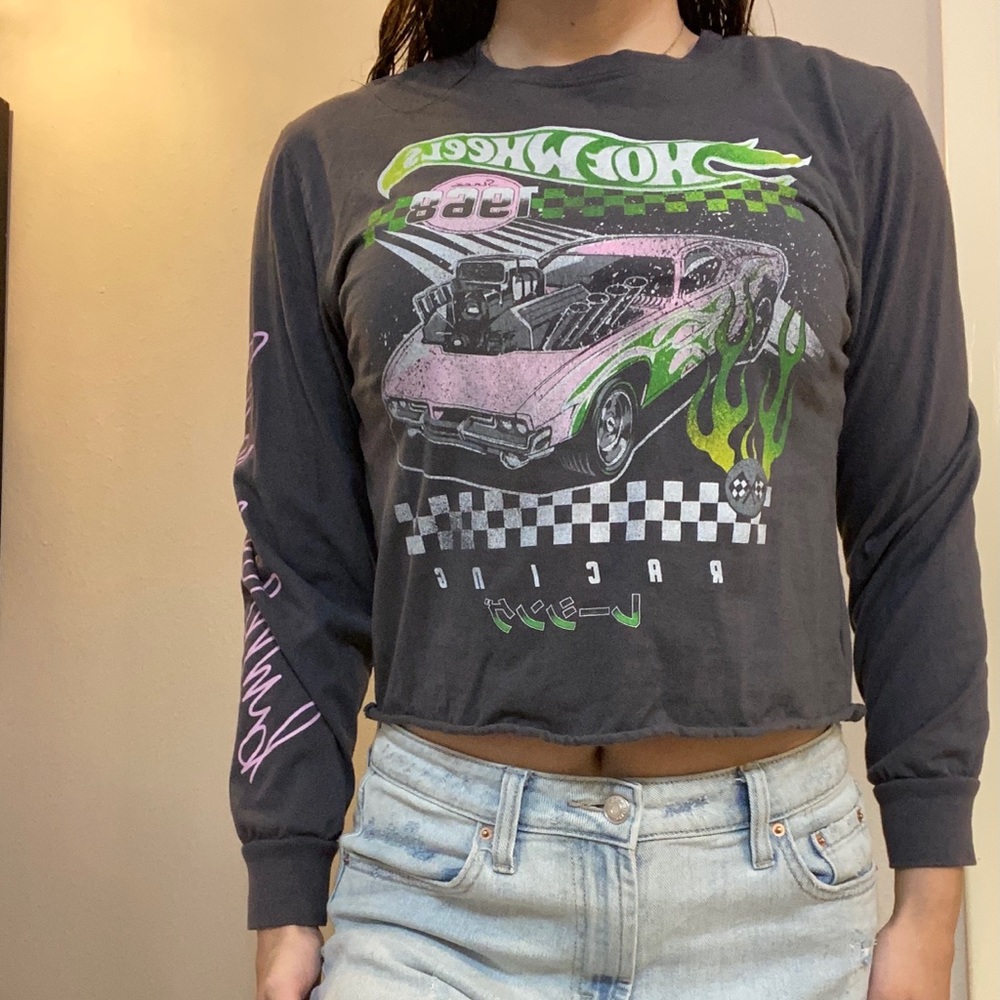 Cropped Hot wheels Shirt